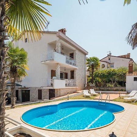 פורץ Villa More Mio מראה חיצוני תמונה