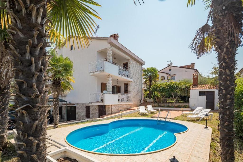 פורץ Villa More Mio מראה חיצוני תמונה
